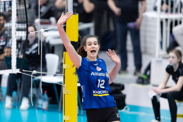 1. Volleyball Bundesliga Frauen Playoffs Viertelfinale: Schwarz-Weiss Erfurt vs. Allianz MTV Stuttgart; Erfurt; 25.03.2026 Lucia Varela ( 12; Allianz MTV Stuttgart) 1. Volleyball Bundesliga Frauen Playoffs Viertelfinale: Schwarz-Weiss Erfurt vs. Allianz MTV Stuttgart; Riethsporthalle Erfurt; 25.03.2026 Copyright: xBEAUTIFULxSPORTS Duehringx