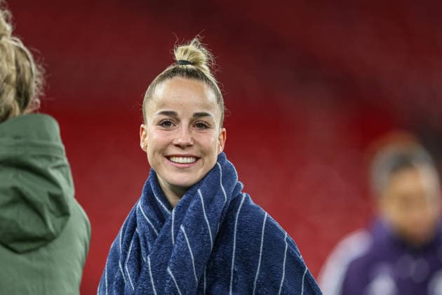 GBR, Manchester, Manchester United, ManU vs Bayern München, Women s Champions League, Fussball, UEFA, Spielzeit 2025 2026, Old Trafford, Viertelfinale, Hinspiel im Bild: Giulia Gwinn (Bayern München 7) DFB DFL REGULATIONS PROHIBIT ANY USE OF PHOTOGRAPHS AS IMAGE SEQUENCES AND OR QUASI-VIDEO, 25.03.2026 Copyright: HMBxMedia HendrikxHamelau