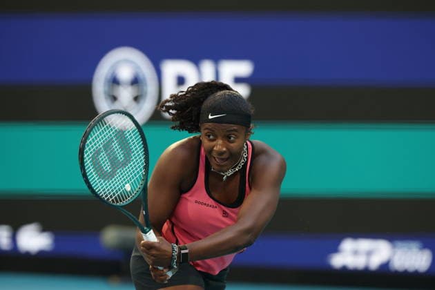 March 25, 2026, Miami Gardens, Florida, United States Of America: MIAMI GARDENS, FL - MARCH 25: Aryna Sabalenka of Belarus defeats Hailey Baptiste of the United States in the women s quarter-final singles match at the Miami Open on March 25, 2026, at Hard Rock Stadium in Miami Gardens, Florida...People: Hailey Baptiste Miami Gardens United States Of America - ZUMAs214 20260325_ada_s214_001 Copyright: xSMGx