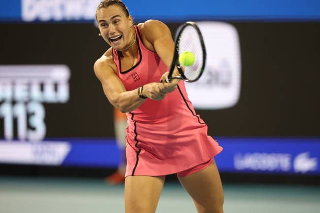 March 25, 2026, Miami Gardens, Florida, USA: ARYNA SABALENKA of Belarus defeats Hailey Baptiste of the United States in the women s quarter-final singles match at the Miami Open at Hard Rock Stadium in Miami Gardens. Tennis 2026: WTA, Tennis Damen Miami Open: Sabalenka 6-4 6-4 Baptiste  - ZUMAs214 20260325_ada_s214_021 Copyright: xSMGx