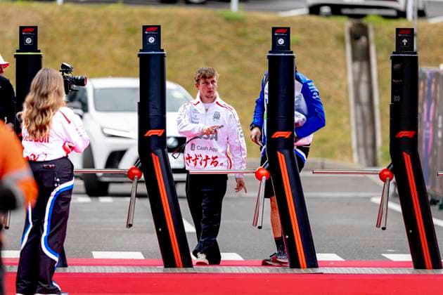 SUZUKA - Formula 1 driver Liam Lawson of Visa Cash App Racing Bulls Formula One Team during the Formula 1 Japan Suzuka media day at the Suzuka Formula 1 circuit on March 26, 2025 in Suzuka, Japan. (Photo by DeFodi Images) -