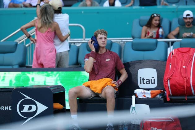 March 25, 2026, Miami Gardens, Florida, United States Of America: MIAMI GARDENS, FL - MARCH 25: Jiri Lehecka (CZE) defeats Martin Landaluce (ESP) in the men s quarter-final singles match at the Miami Open on March 25, 2026, at Hard Rock Stadium in Miami Gardens, Florida,...People: Martin Landaluce 2026 Miami Open - Day 9  - ZUMAs214 20260325_ada_s214_221 Copyright: xSMGx