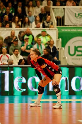Volleyball I Frauen I Saison 2025-2026 I Bundesliga I Playoff-Viertelfinale 2 I USC Münster - Dresdner SC I 25.03.2026 Emma Grome (4, Dresdner SC) Wartet auf den nächsten Ballwechsel. Münster Sporthalle Berg Fidel Nordrhein-Westfalen Deutschland Copyright: xLobeca CedricxSiefkerx