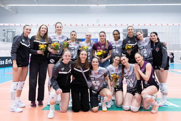 1. Volleyball Bundesliga Frauen Playoffs Viertelfinale: Schwarz-Weiss Erfurt vs. Allianz MTV Stuttgart; Erfurt; 25.03.2026 Schwarz-Weiss Erfurt 1. Volleyball Bundesliga Frauen Playoffs Viertelfinale: Schwarz-Weiss Erfurt vs. Allianz MTV Stuttgart; Riethsporthalle Erfurt; 25.03.2026 Copyright: xBEAUTIFULxSPORTS Duehringx