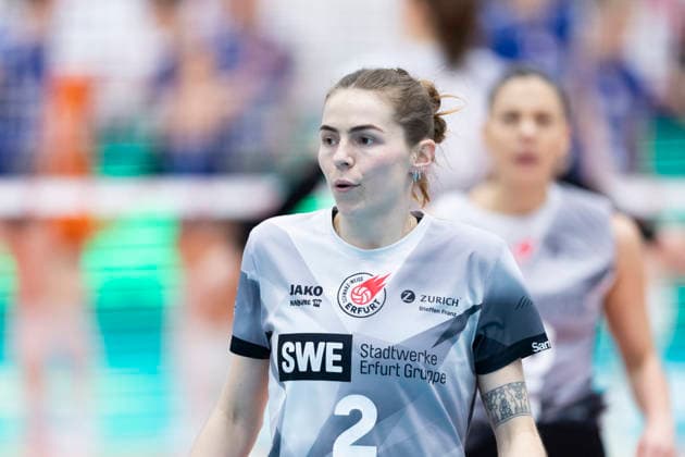 1. Volleyball Bundesliga Frauen Playoffs Viertelfinale: Schwarz-Weiss Erfurt vs. Allianz MTV Stuttgart; Erfurt; 25.03.2026 Elizabeth Sandbothe ( 2; Schwarz-Weiss Erfurt) 1. Volleyball Bundesliga Frauen Playoffs Viertelfinale: Schwarz-Weiss Erfurt vs. Allianz MTV Stuttgart; Riethsporthalle Erfurt; 25.03.2026 Copyright: xBEAUTIFULxSPORTS Duehringx