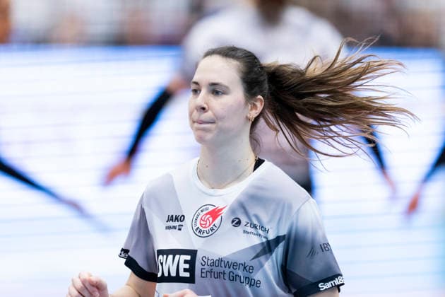 1. Volleyball Bundesliga Frauen Playoffs Viertelfinale: Schwarz-Weiss Erfurt vs. Allianz MTV Stuttgart; Erfurt; 25.03.2026 Emilie Respaut ( 5; Schwarz-Weiss Erfurt) 1. Volleyball Bundesliga Frauen Playoffs Viertelfinale: Schwarz-Weiss Erfurt vs. Allianz MTV Stuttgart; Riethsporthalle Erfurt; 25.03.2026 Copyright: xBEAUTIFULxSPORTS Duehringx