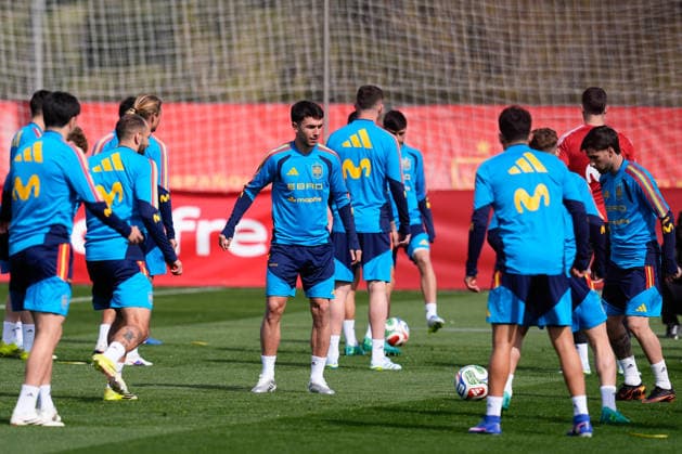 March 26, 2026, Las Rozas, Madrid, Spain: Martin Zubimendi during the training session of Spain Team ahead of the International Friendly, Länderspiel, Nationalmannschaft match against Serbia at Ciudad del Futbol on March 26, 2026, in Las Rozas, Madrid, Spain. Training Session Of Spain Team - International Friendly - ZUMAa181 20260326_zaa_a181_008 Copyright: xDennisxAgyemanx