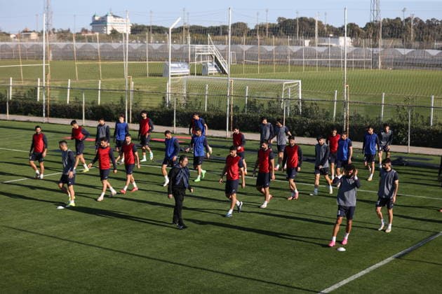 Iranian National Football Team trains in Antalya ANTALYA, TURKIYE - MARCH 26: Iranian National Football Team players attend a training session on the field of the hotel where the team staying at the Belek Tourism Center as they hold a training camp in the Serik district of Antalya Turkiye, on March 26, 2026. Suleyman Elcin Anadolu Antalya Turkey. Editorial use only. Please get in touch for any other usage.  Copyright: x2026xAnadoluxSuleymanxElcinx