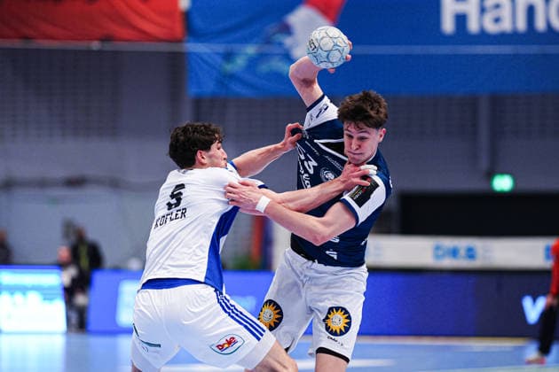 Elias Kofler (Handball Verein Hamburg, 06), Sören Steinhaus (Bergischer HC, 53) GER, Handball Sport Verein Hamburg vs. Bergischer HC, Handball, 1. Bundesliga, Spieltag 26, Saison 2025 2026, 26.03.2026 GER, Handball Sport Verein Hamburg vs. Bergischer HC, Handball, 1. Bundesliga, Spieltag 26, Saison 2025 2026, 26.03.2026 Hamburg Copyright: xEibner-Pressefoto MarcelxvonxFehrnx EP_MFN
