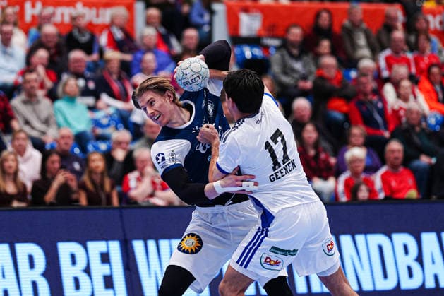 Kim Voss-Fels (Bergischer HC, 21), Kaj Geenen (Handball Verein Hamburg, 17) GER, Handball Sport Verein Hamburg vs. Bergischer HC, Handball, 1. Bundesliga, Spieltag 26, Saison 2025 2026, 26.03.2026 GER, Handball Sport Verein Hamburg vs. Bergischer HC, Handball, 1. Bundesliga, Spieltag 26, Saison 2025 2026, 26.03.2026 Hamburg Copyright: xEibner-Pressefoto MarcelxvonxFehrnx EP_MFN