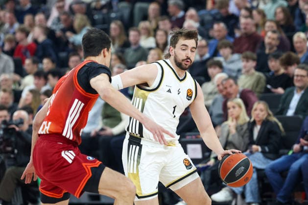 Zachary Seljaas (LDLC ASVEL Villeurbanne, 01) mit Vladimir Lucic (FC Bayern Basketball, 11), GER, FC Bayern Basketball vs. LDLC ASVEL Villeurbanne, Basketball, Euroleague, 34. Spieltag, Saison 2025 2026, 26.03.2026, GER, FC Bayern Basketball vs. LDLC ASVEL Villeurbanne, Basketball, Euroleague, 34. Spieltag, Saison 2025 2026, 26.03.2026 Muenchen Copyright: xEibner-Pressefoto JennixMaulx EP_JML
