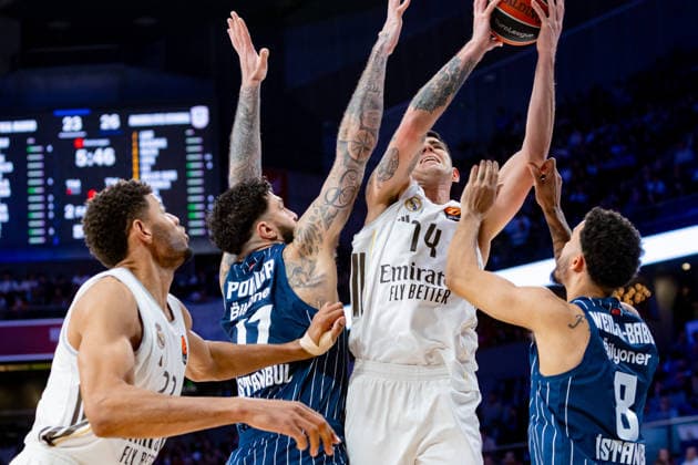 ESP: Real Madrid v Anadolu Efes Istanbul. Euroleague. Gabriel Deck of Real Madrid during the Euroleague match, between Real Madrid and Anadolu Efes Istanbul played at Movistar Arena Stadium on March 26, 2026 in Madrid Spain Madrid Spain Basketball Copyright: xAlbaxPachecox xAgenciaxLOFx