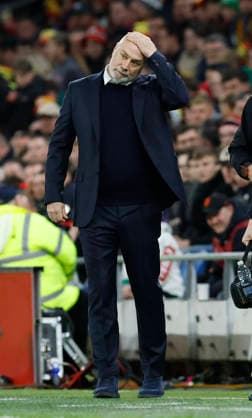 Cardiff, Wales, 26th March 2026. Sergej Barbarez manager of Bosnia and Hercegovinia reacts during the game during the Wales vs Bosnia-Herzegovina FIFA World Cup, WM, Weltmeisterschaft, Fussball European Qualifying play off Semi Final match at the Cardiff City Stadium, Cardiff. Picture credit should read: Cody Froggatt Sportimage EDITORIAL USE ONLY. No use with unauthorised audio, video, data, fixture lists, club league logos or live services. Online in-match use limited to 120 images, no video emulation. No use in betting, games or single club league player publications. SPI_057_CF_Wales_Bosnia SPI-4638-0057