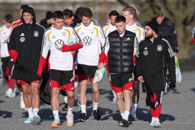 26.03.2026, xtgx, Fussball, U21, U 21 Nationalmannschaft, Abschlusstraining emspor, v.l. Nicolo Tresoldi (Deutschland), Brajan Gruda (Deutschland) (DFL DFB REGULATIONS PROHIBIT ANY USE OF PHOTOGRAPHS as IMAGE SEQUENCES and or QUASI-VIDEO) Wolfsburg