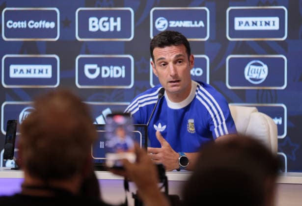 Conferencia de Prensa de Linoel Scaloni. Seleccion Argentina de Futbol.