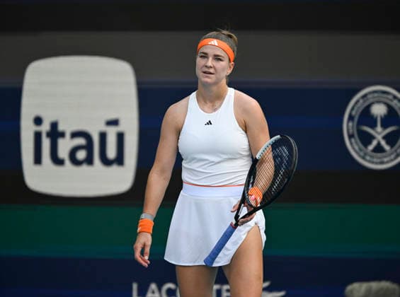 MIAMI GARDENS, FL - MARCH 26: Karolina Muchova of Czech Republic, reacts after the point, against Coco Gauff of the United States during the men™s semifinal match of the Miami Open on March 26, 2026, Hard Rock Stadium in Miami Gardens, Florida. (Photo by Michele Eve Sandberg Icon Sportswire) TENNIS: MAR 26 Miami Open EDITORIAL USE ONLY Icon2603260549