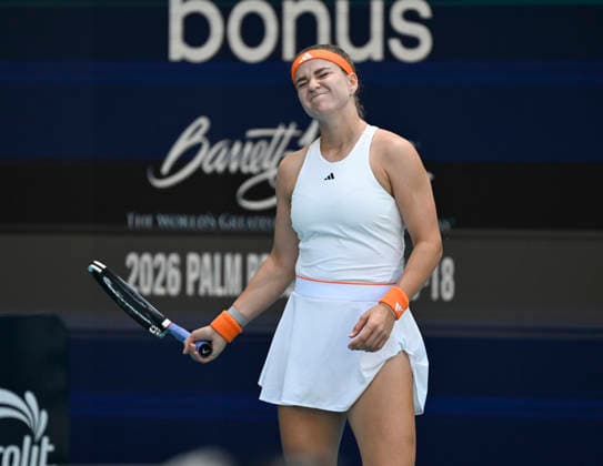 MIAMI GARDENS, FL - MARCH 26: Karolina Muchova of Czech Republic, reacts after the point, against Coco Gauff of the United States during the men™s semifinal match of the Miami Open on March 26, 2026, Hard Rock Stadium in Miami Gardens, Florida. (Photo by Michele Eve Sandberg Icon Sportswire) TENNIS: MAR 26 Miami Open EDITORIAL USE ONLY Icon2603260540