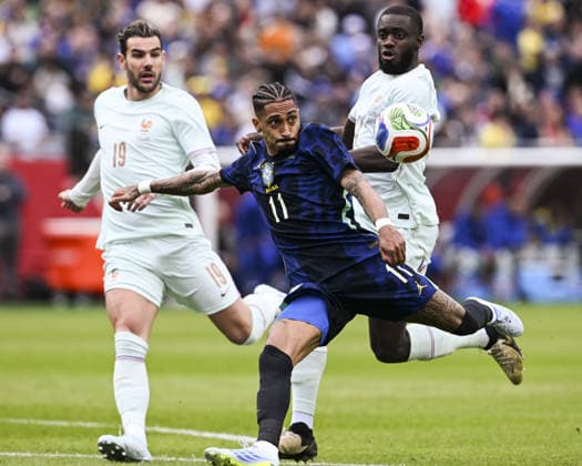BOSTON, UNITED STATES - MARCH 27: Raphinha of Brazil in action during an international football friendly between Brazil v France at Gillette Stadium, Boston, USA. (Photo by Richard Callis Sports Press Photo) Copyright: xRichardxCallis SportsxPressxPhotox Sportspressphoto_SPR118900