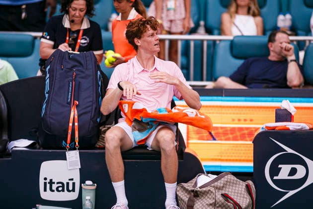 Miami Open Presented by Itau 2026 - March 26 Miami, Florida - March 26: Jannik Sinner celebrate after winning the match between Jannik Sinner of Italy and Frances Tiafoe of USA on day 10 of the Miami Open at Hard Rock Stadium on March 26, 2026 in Miami, Florida, United States. Copyright: xLatinxSportxImagesx