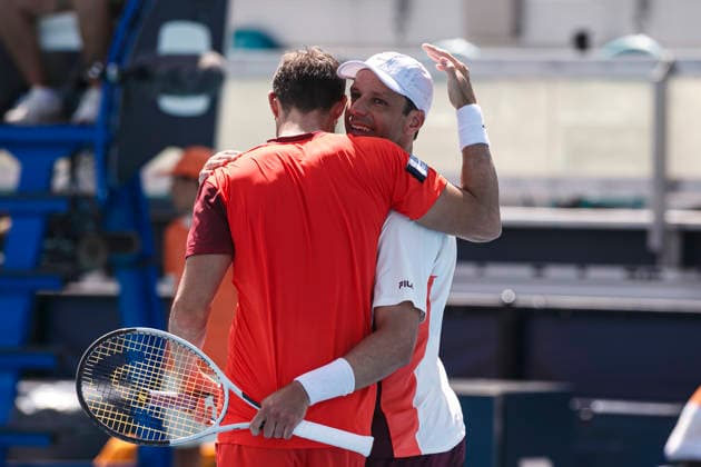 Miami Open Presented by Itau 2026 - March 26 Miami, Florida - March 26: during the match between Marcel Granollers (Spain) Horacio Zeballos (Argentina) vs Hugo Nys (Monaco) Edouard Roger-Vasselin (France) on day 10 of the Miami Open at Hard Rock Stadium on March 26, 2026 in Miami, Florida, United States. Copyright: xLatinxSportxImagesx