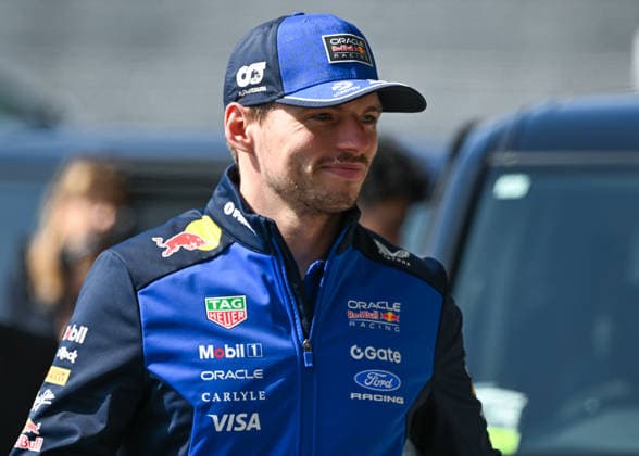 F1 Japanese Grand Prix 2026 - Practice Session SUZUKA, JAPAN MARCH 27: Max Verstappen of the Red Bull F1 Team arrives at Suzuka Circuit ahead of the 2026 Japanese Grand Prix on March 27, 2026 in Suzuka, Mie Prefecture, Japan. Suzuka Japan  Copyright: xArturxWidakx originalFilename:widak-f1japane260327_np81s.jpg