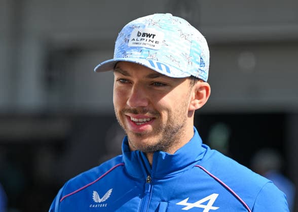 F1 Japanese Grand Prix 2026 - Practice Session SUZUKA, JAPAN MARCH 27: Pierre Gasly of the Alpine F1 Team arrives at Suzuka Circuit ahead of the 2026 Japanese Grand Prix on March 27, 2026 in Suzuka, Mie Prefecture, Japan. Suzuka Japan  Copyright: xArturxWidakx originalFilename:widak-f1japane260327_npVfb.jpg