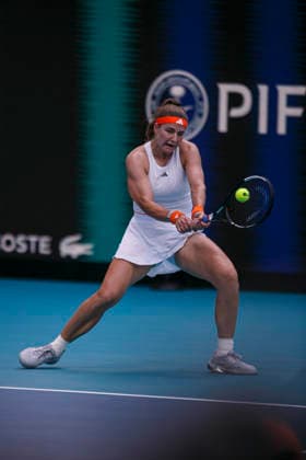 Miami Open Presented by Itau 2026 - March 26 Miami, Florida - March 26: Karolina Muchova plays, react and celebrate during the match between Coco Gauff (USA) and Karolina Muchova (Czechia) on day 10 of the Miami Open at Hard Rock Stadium on March 26, 2026 in Miami, Florida, United States. Copyright: xLatinxSportxImagesx
