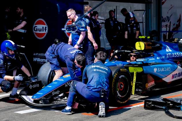 SUZUKA - Mechanics working on the car of Formula 1 driver Carlos Sainz of Atlassian Williams F1 Team during the Formula 1 Japan Suzuka free practice at the Suzuka Formula 1 circuit on March 27, 2025 in Suzuka, Japan. (Photo by DeFodi Images) -