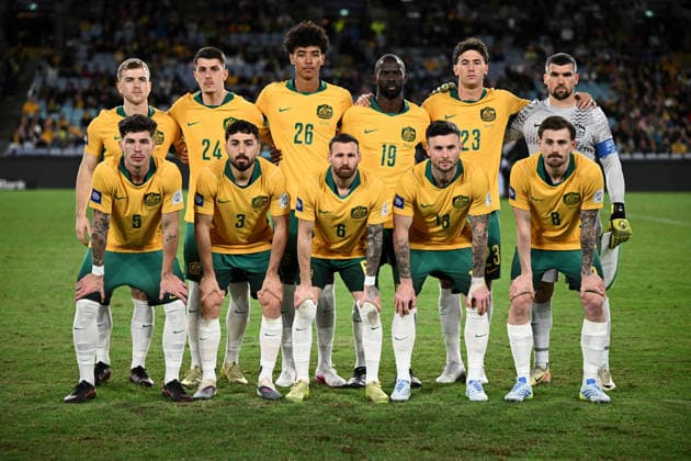SOCCER AUSTRALIA CAMEROON, Australia assemble for a team photo ahead of the FIFA Series 2026 match between Australia and Cameroon at Accor Stadium in Sydney, Friday, March 27, 2026. ( NO ARCHIVING, EDITORIAL USE ONLY SYDNEY NEW SOUTH WALES AUSTRALIA  Copyright: xDANxHIMBRECHTSx 20260327146234987883