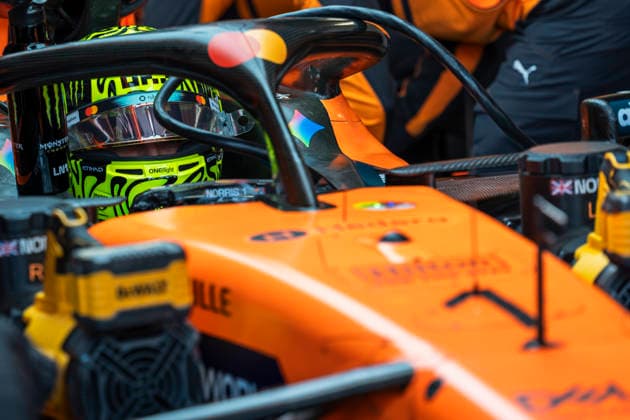 Formula 1 Aramco Japanese Grand Prix 2026 Remy Midez OVERTAKE MAXPPP - Suzuka 27 03 2026 01 NORRIS Lando (gbr), McLaren Mastercard F1 Team, action, pitlane at the Formula 1 Aramco Japanese Grand Prix 2026, the 3rd round of the 2026 FIA Formula 1 World Championship, WM, Weltmeisterschaft at the Suzuka Circuit in Suzuka, Japan, from 26 to 29 March 2026 Suzuka Suzuka Circuit Japan  Copyright: xOVERTAKE MAXPPPxRemyxMidezx OVT202603270601 OVT202603270601
