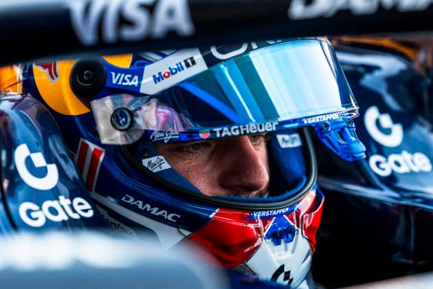 Formula 1 Aramco Japanese Grand Prix 2026 Remy Midez OVERTAKE MAXPPP - Suzuka 27 03 2026 03 VERSTAPPEN Max (nld), Oracle Red Bull Racing, action, pitlane at the Formula 1 Aramco Japanese Grand Prix 2026, the 3rd round of the 2026 FIA Formula 1 World Championship, WM, Weltmeisterschaft at the Suzuka Circuit in Suzuka, Japan, from 26 to 29 March 2026 Suzuka Suzuka Circuit Japan  Copyright: xOVERTAKE MAXPPPxRemyxMidezx OVT202603270603 OVT202603270603