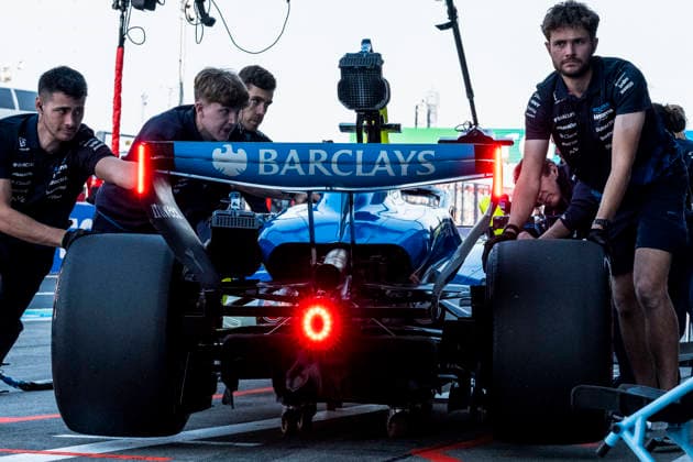 Formula 1 Aramco Japanese Grand Prix 2026 Remy Midez OVERTAKE MAXPPP - Suzuka 27 03 2026 55 SAINZ Carlos (esp), Atlassian Williams F1 Team, action, pitlane at the Formula 1 Aramco Japanese Grand Prix 2026, the 3rd round of the 2026 FIA Formula 1 World Championship, WM, Weltmeisterschaft at the Suzuka Circuit in Suzuka, Japan, from 26 to 29 March 2026 Suzuka Suzuka Circuit Japan  Copyright: xOVERTAKE MAXPPPxRemyxMidezx OVT202603270607 OVT202603270607