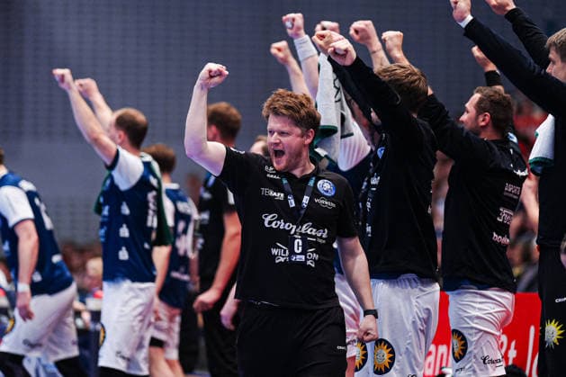Torjubel Markus Pütz (Bergischer HC, Trainer) GER, Handball Verein Hamburg vs. Bergischer HC, Handball, 1. Bundesliga, Spieltag 26, Saison 2025 2026, 26.03.2026 GER, Handball Sport Verein Hamburg vs. Bergischer HC, Handball, 1. Bundesliga, Spieltag 26, Saison 2025 2026, 26.03.2026 Hamburg Copyright: xEibner-Pressefoto MarcelxvonxFehrnx EP_MFN