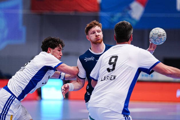 Elias Kofler (Handball Verein Hamburg, 06), Johannes Wasielewski (Bergischer HC, 77) GER, Handball Sport Verein Hamburg vs. Bergischer HC, Handball, 1. Bundesliga, Spieltag 26, Saison 2025 2026, 26.03.2026 GER, Handball Sport Verein Hamburg vs. Bergischer HC, Handball, 1. Bundesliga, Spieltag 26, Saison 2025 2026, 26.03.2026 Hamburg Copyright: xEibner-Pressefoto MarcelxvonxFehrnx EP_MFN