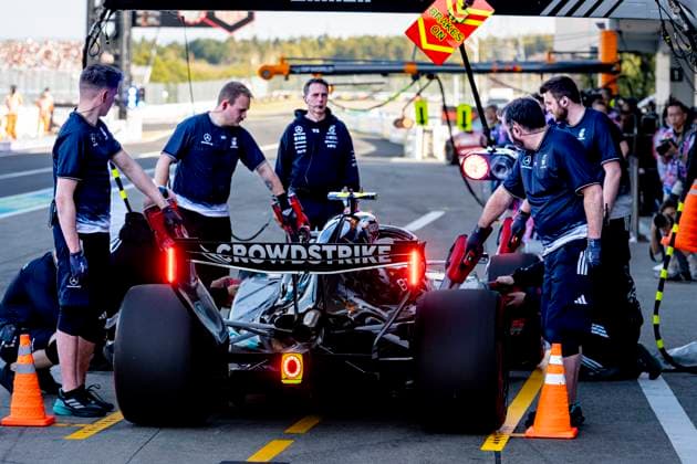 SUZUKA - Formula 1 driver Kimi Antonelli of Mercedes AMG-Petronas Formula One Team in the pit lane during the Formula 1 Japan Suzuka free practice at the Suzuka Formula 1 circuit on March 27, 2025 in Suzuka, Japan. (Photo by DeFodi Images) -