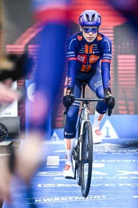 Dutch Frank van den Broek of Team Picnic PostNL pictured at the start of the E3 Saxo Bank Classic one day cycling race, 208,8km from and to Harelbeke, on Friday 27 March 2026. JASPERxJACOBS  x169054136x