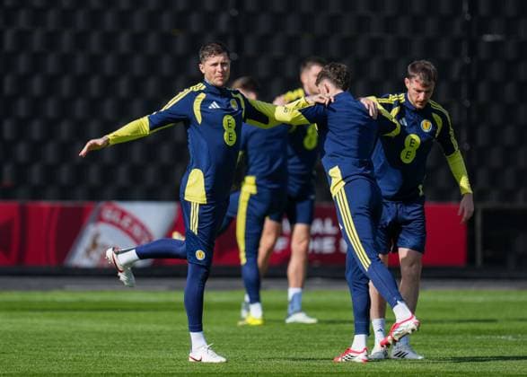Lyndon Dykes of Scotland. Scotland Training Session, International Friendly, Länderspiel, Nationalmannschaft Football, Hampden Park, Glasgow, Scotland, UK - 27 Mar 2026Glasgow Hampden Park United Kingdom EDITORIAL USE ONLY No use with unauthorised audio, video, data, fixture lists, club league logos or live services. Online in-match use limited to 120 images, no video emulation. No use in betting, games or single club league player publications. Copyright: xStuartxWallace Shutterstockx 16788915i