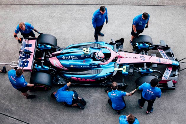March 27, 2026, Suzuka, Mie, Japan: FRANCO COLAPINTO of Alpine returns to the pit lane after Free Practice 2 ahead of the Formula 1 Japanese Grand Prix at Suzuka Circuit. Suzuka Japan - ZUMAh201 20260327_zsp_h201_034 Copyright: xYichinxHoux
