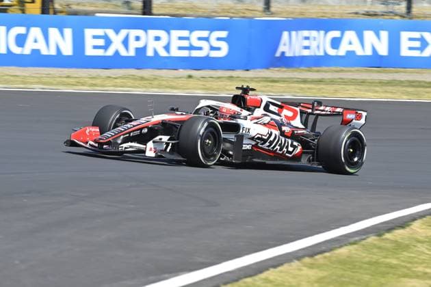 F1 Grand Prix Of Japan 2026 SUZUKA, JAPAN - MARCH 27: Esteban Ocon (31) driving the TGR Haas F1 Team - VF-26 on track during the free practice ahead of the F1 Grand Prix of Japan at Suzuka International circuit on March 27, 2026, in Suzuka, Japan. David Mareuil Anadolu Suzuka Japan. Editorial use only. Please get in touch for any other usage.  Copyright: x2026xAnadoluxDavidxMareuilx