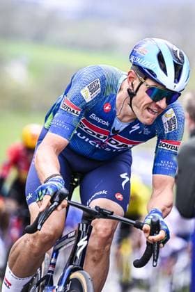 Belgian Jasper Stuyven of Soudal Quick-Step pictured in action during the E3 Saxo Bank Classic one day cycling race, 208,8km from and to Harelbeke, on Friday 27 March 2026. JASPERxJACOBS  x169095481x