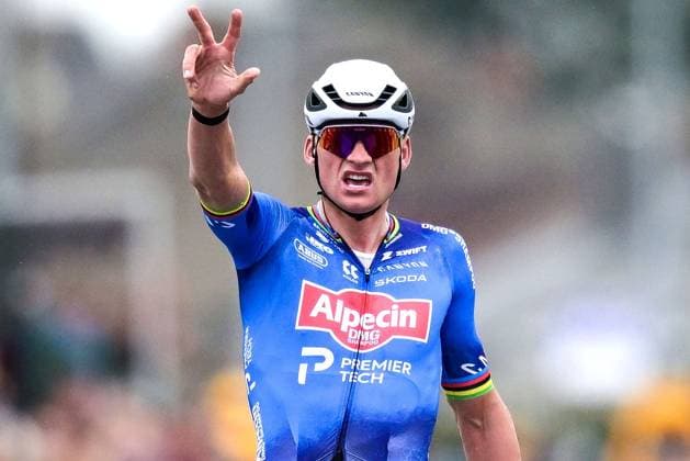 Dutch Mathieu van der Poel of Alpecin-Premier Tech celebrates as he crosses the finish line to win the E3 Saxo Bank Classic one day cycling race, 208,8km from and to Harelbeke, on Friday 27 March 2026. DAVIDxPINTENS  x169096404x