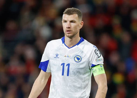 Cardiff, Wales, 26th March 2026. Edin Dzeko of Bosnia and Herzegovina during the Wales vs Bosnia-Herzegovina FIFA World Cup, WM, Weltmeisterschaft, Fussball European Qualifying play off Semi Final match at the Cardiff City Stadium, Cardiff. Picture credit should read: Cody Froggatt Sportimage EDITORIAL USE ONLY. No use with unauthorised audio, video, data, fixture lists, club league logos or live services. Online in-match use limited to 120 images, no video emulation. No use in betting, games or single club league player publications. SPI_162_CF_Wales_Bosnia SPI-4638-0162