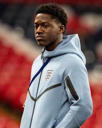 England v Uruguay International Friendly, Länderspiel, Nationalmannschaft Kobbie Mainoo of England inspecting the pitch during the International Friendly match at Wembley Stadium, London 27 03 2026 UK Newspapers OUT Copyright: xJackxTylerx FIL-23187-0026