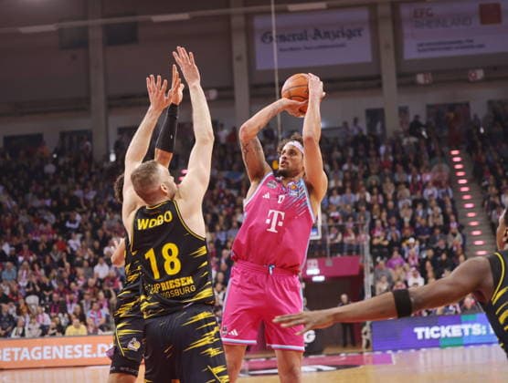Michael Kessens Telekom Baskets Bonn vs. MHP RIESEN Ludwigsburg 26. Speiltag - Saison 2025 26