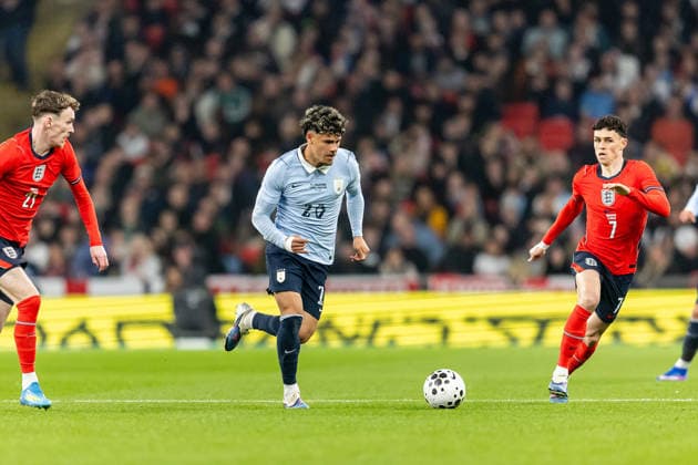 England v Uruguay, Friendly Uruguay forward Maximiliano Araujo runs forward with ball during the Friendly match between England and Uruguay at Wembley Stadium, London, UK on 27 March 2026. London Wembley Stadium Greater London UK Editorial use only , Copyright: xManjitxNarotrax PSI-23956-0010