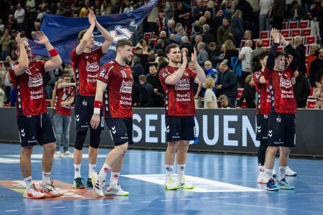 DAIKIN HBL: SG Flensburg-Handewitt vs GWD Minden; 27.03.26 Jubel nach Sieg Team SG Flensburg-Handewitt DAIKIN HBL: SG Flensburg-Handewitt vs GWD Minden, GP JOULE Arena am 27.03.26 Copyright: xBEAUTIFULxSPORTS MarioxM.xKobergx