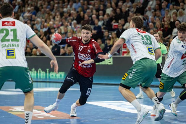DAIKIN HBL: SG Flensburg-Handewitt vs GWD Minden; 27.03.26 Marko Grgic (Nr.17, SG Flensburg-Handewitt) gegen Tom Bergner (Nr.28, GWD Minden) DAIKIN HBL: SG Flensburg-Handewitt vs GWD Minden, GP JOULE Arena am 27.03.26 Copyright: xBEAUTIFULxSPORTS MarioxM.xKobergx