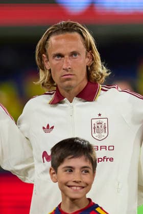 Spain v Serbia - International Friendly, Länderspiel, Nationalmannschaft VILLARREAL, SPAIN - MARCH 27: Marcos Llorente of Spain and Atletico de Madrid looks on prior to the International Friendly match between Spain and Serbia at Estadio de la Ceramica on March 27, 2026 in Villarreal, Spain. (Photo by Jose Torres Photo Players Images Magara Press) Villarreal Estadio de la Ceramica Spain Copyright: xJosexTorresx