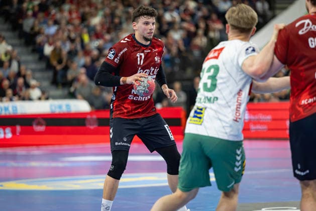 DAIKIN HBL: SG Flensburg-Handewitt vs GWD Minden; 27.03.26 Marko Grgic (Nr.17, SG Flensburg-Handewitt) im Angriff DAIKIN HBL: SG Flensburg-Handewitt vs GWD Minden, GP JOULE Arena am 27.03.26 Copyright: xBEAUTIFULxSPORTS MarioxM.xKobergx