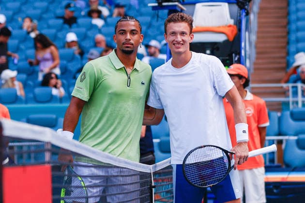 MIAMI GARDENS, FL - MARCH 27: Jiri Lehecka (CZE) (R) poses for a photograph prior to his men™s semi-final singles match with Arthur Fils (FRA) (L) at the Miami Open on March 27, 2026, at Hard Rock Stadium in Miami Gardens, Florida,(Photo by Chris Arjoon Icon Sportswire) TENNIS: MAR 27 Miami Open EDITORIAL USE ONLY Icon2603270010002